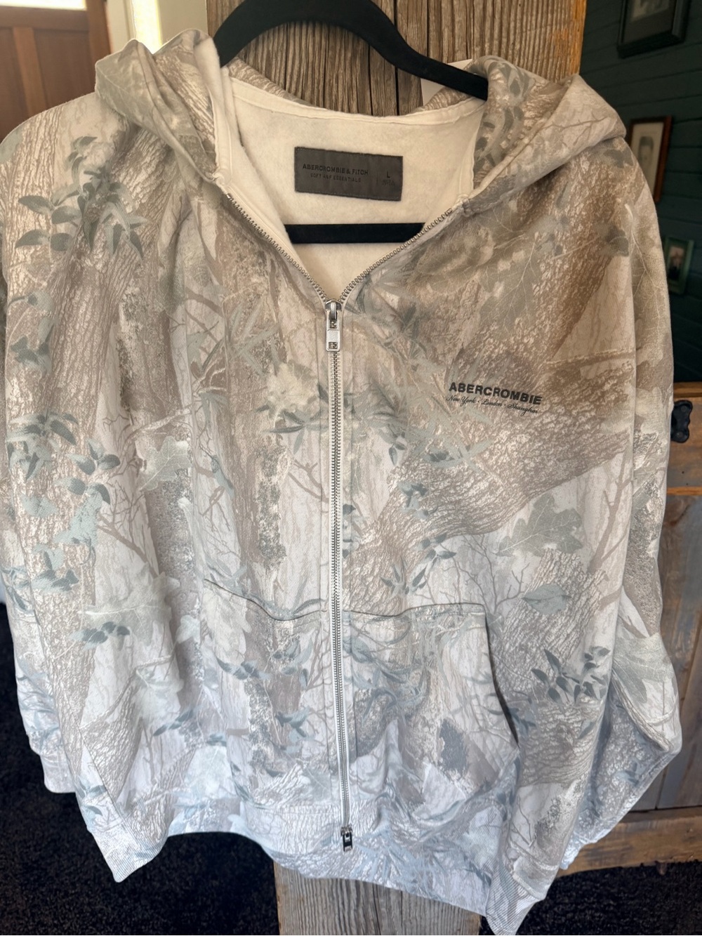 Abercrombie Cream and Light Gray Leaf-Print Zip Hoodie